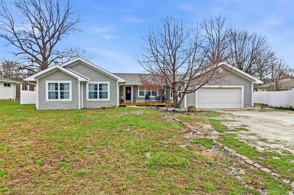 $239,900 | 3220 North Huntington Road, Marion, IN 46952