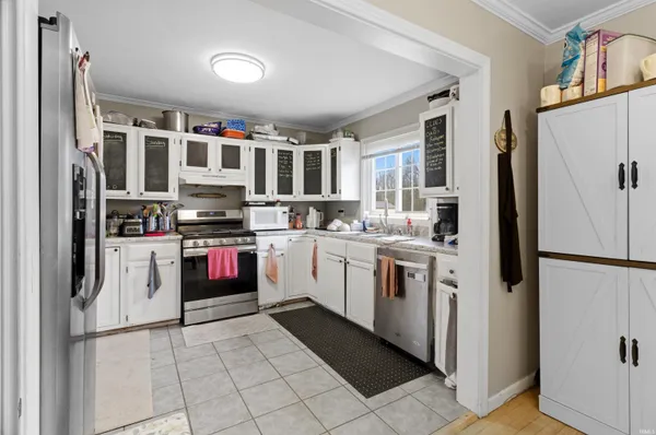 $239,900 | 3220 North Huntington Road, Marion, IN 46952