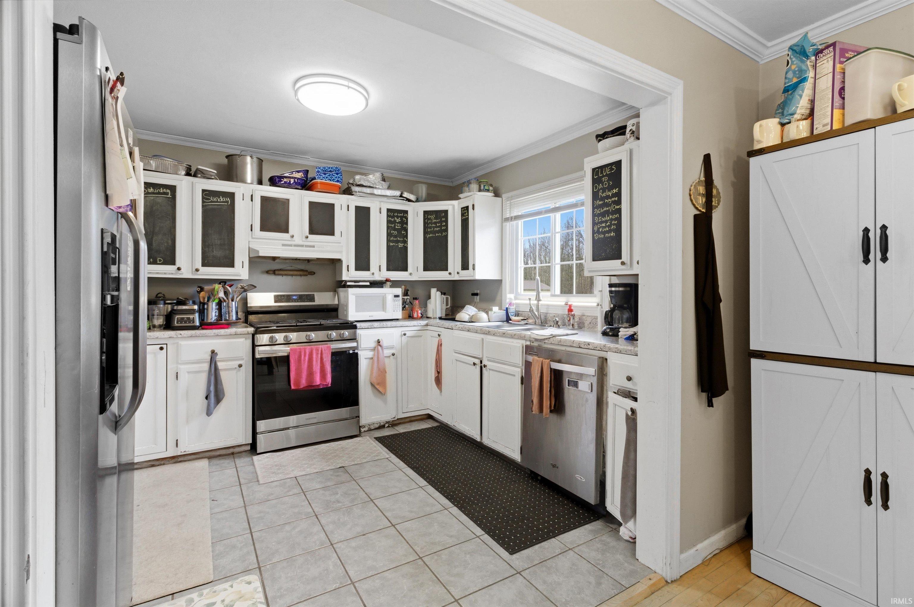 3220 North Huntington Road Marion, IN 46952 - Photo 6 of 29