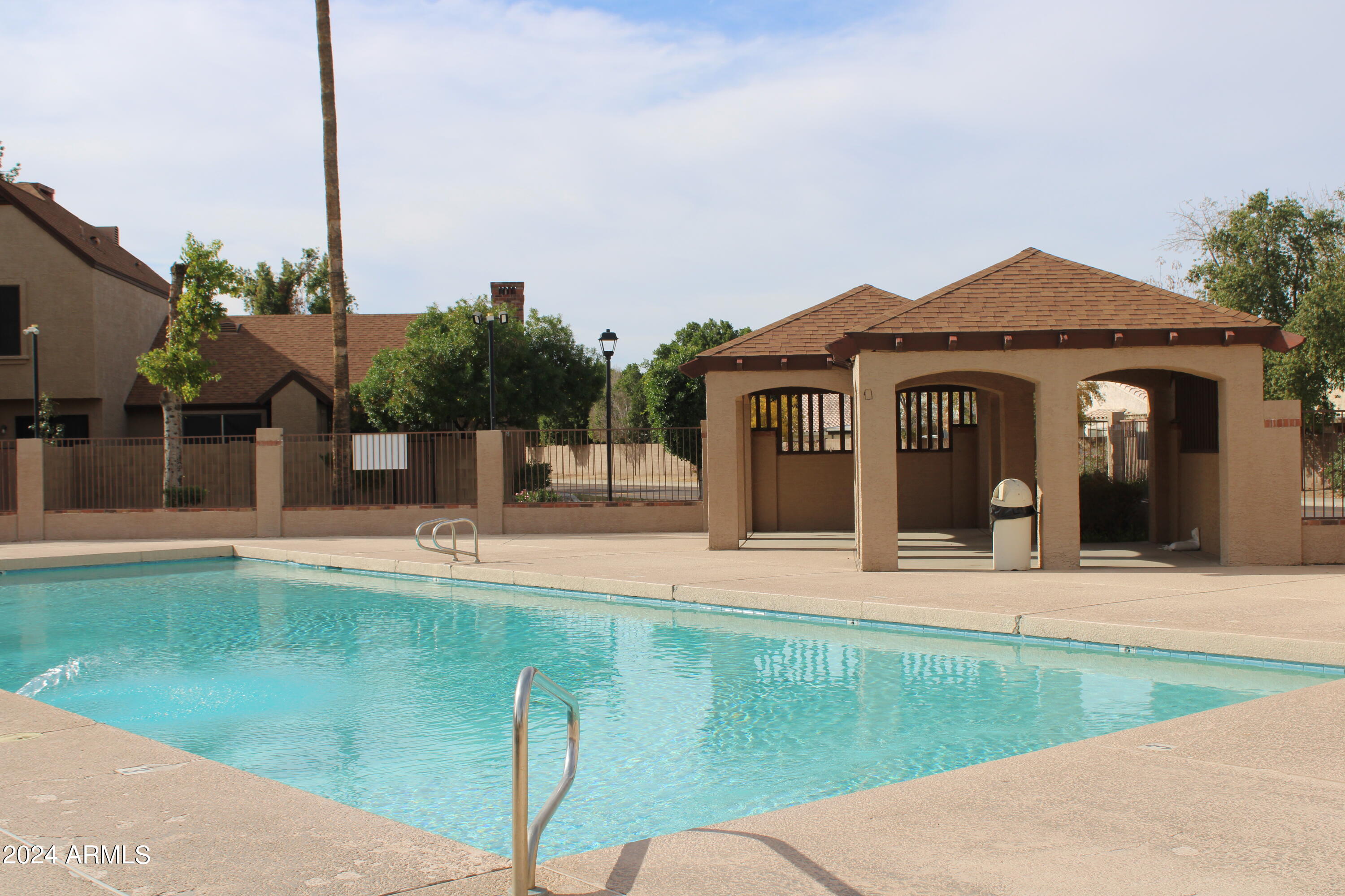 7977 West Wacker Road, Unit 263 Peoria, AZ 85381 - Photo 4 of 9 IMG_1192