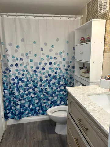 $2,000 | 6740 Northwest 175th Lane, Unit G20, Hialeah, FL 33015