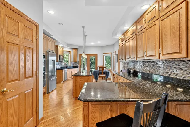 $710,000 | 4 Bernay Court, Cary, IL 60013