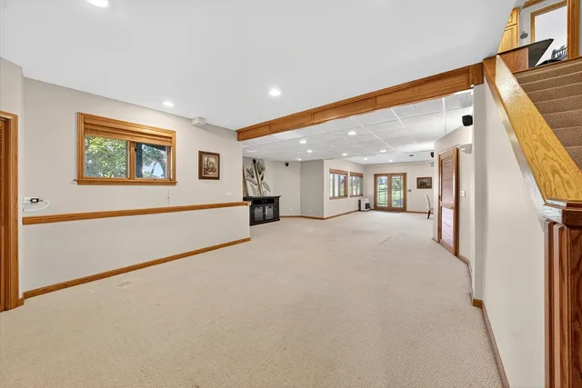 $710,000 | 4 Bernay Court, Cary, IL 60013