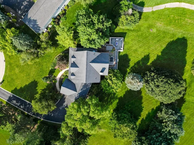 $710,000 | 4 Bernay Court, Cary, IL 60013