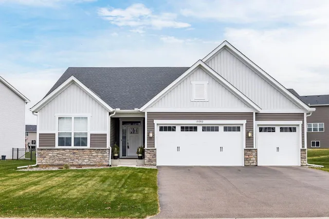 $650,000 | 19280 Blue Stem Court, Maple Grove, MN 55311