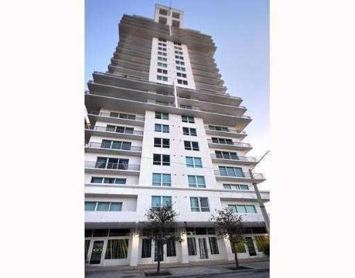 234 Northeast 3rd Street, Unit 1802 Miami, FL 33132 - Photo 13 of 25 a front view of a building