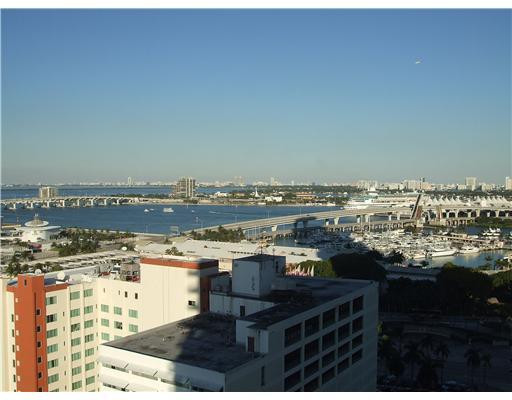 234 Northeast 3rd Street, Unit 1802 Miami, FL 33132 - Photo 24 of 25