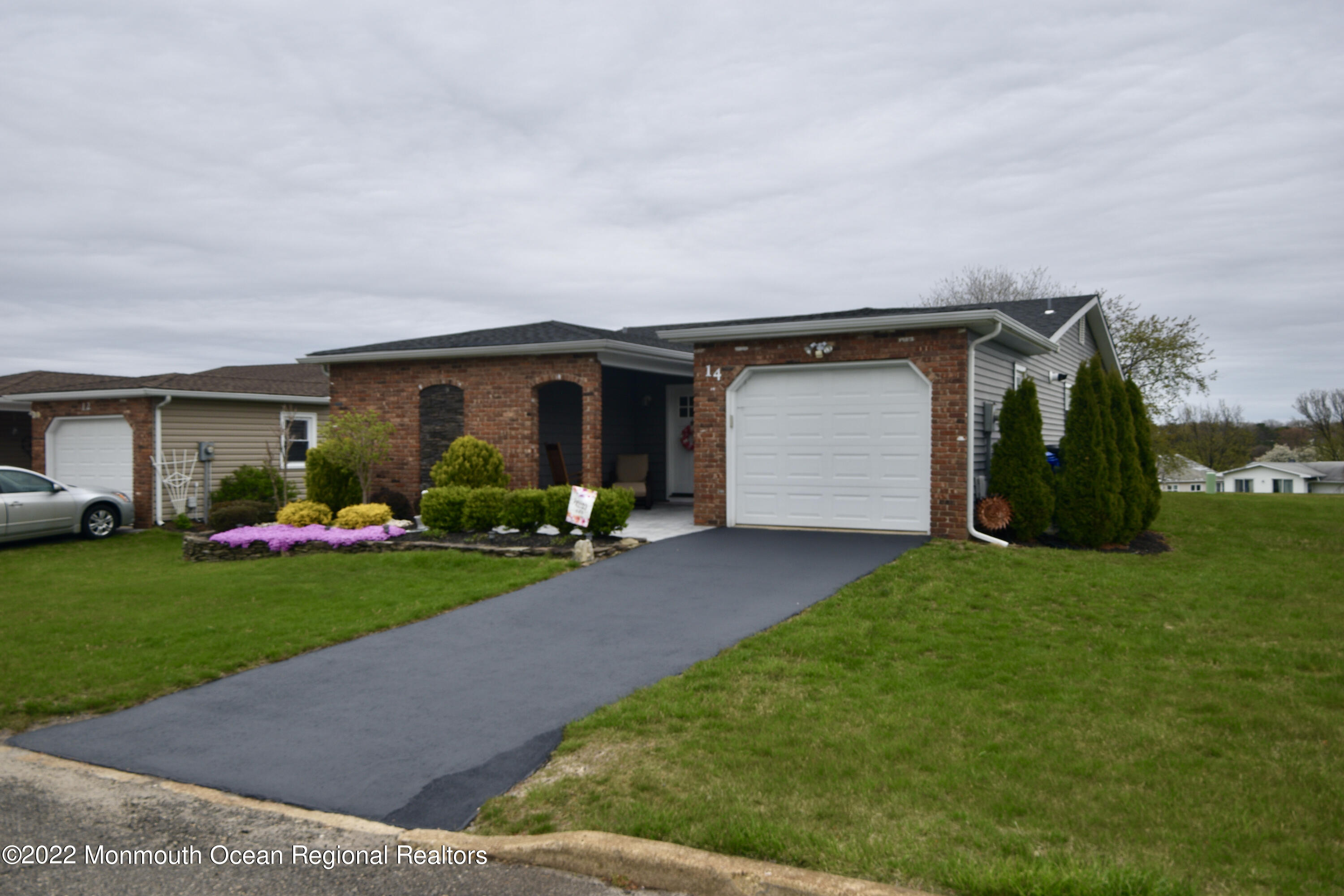 14 Keats Road Brick, NJ 08724 - Photo 2 of 30 DSC_0113