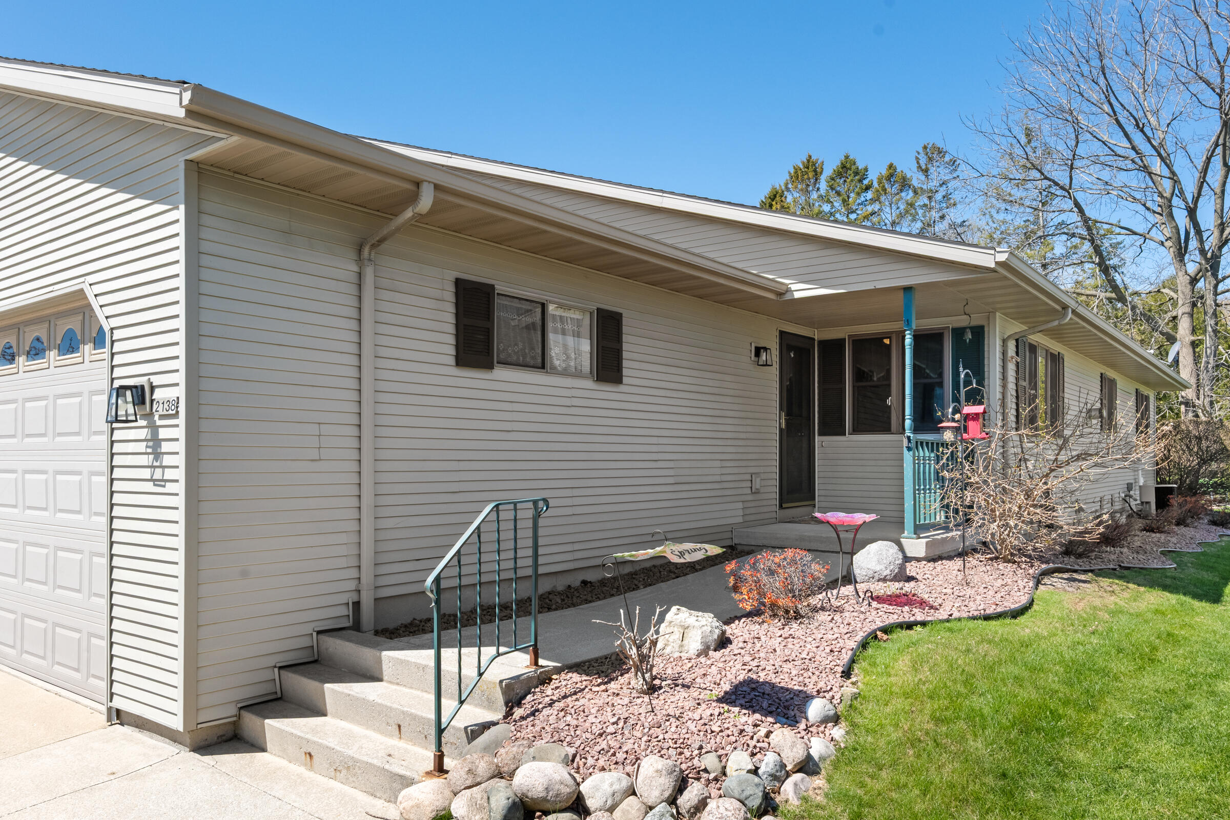 2138 South 22nd Street Manitowoc, WI 54220 - Photo 1 of 50 2138-S22nd St-103