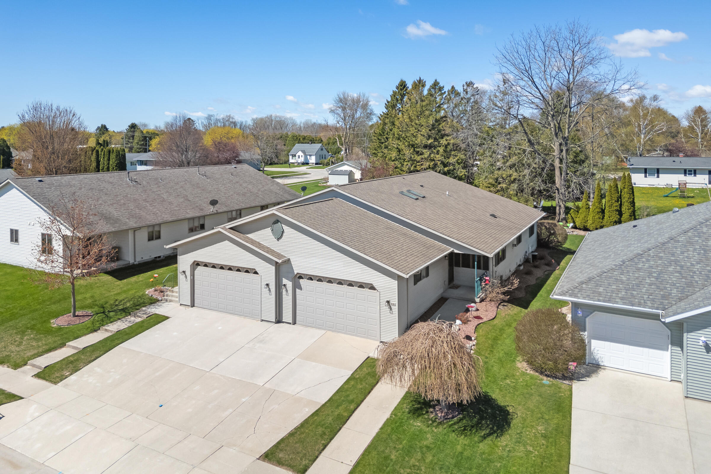 2138 South 22nd Street Manitowoc, WI 54220 - Photo 40 of 50 2138-S22nd St-139