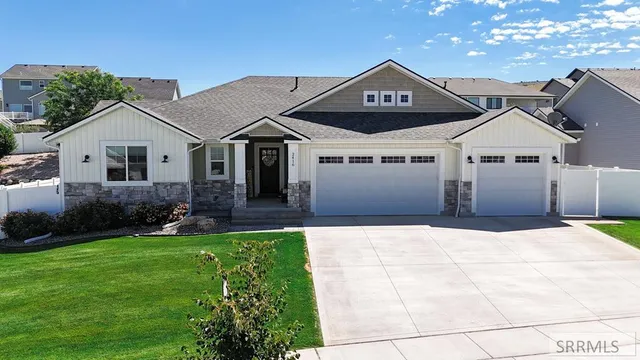 $699,999 | 2416 Courtney Street, Pocatello, ID 83201