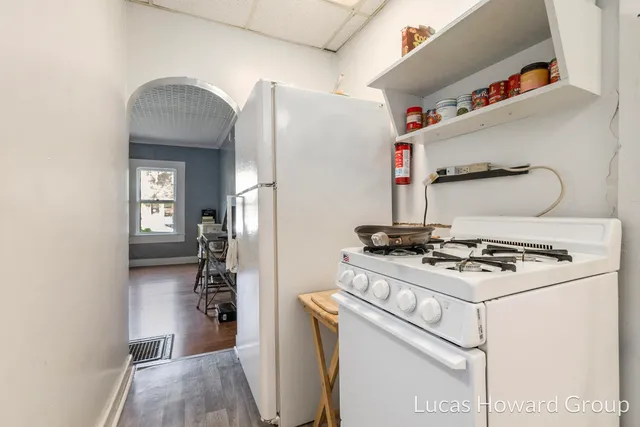 $500,000 | 521 Pearl Street, Kalamazoo, MI 49007