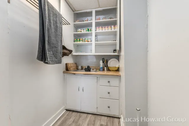 $500,000 | 521 Pearl Street, Kalamazoo, MI 49007