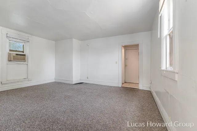 $500,000 | 521 Pearl Street, Kalamazoo, MI 49007