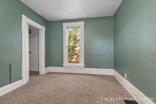 $500,000 | 521 Pearl Street, Kalamazoo, MI 49007