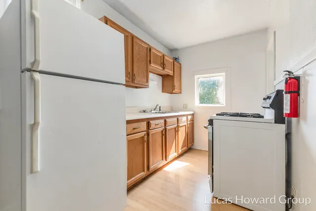 $500,000 | 521 Pearl Street, Kalamazoo, MI 49007