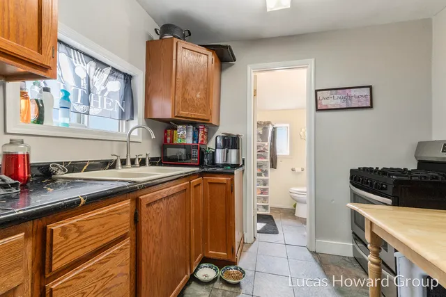 $500,000 | 521 Pearl Street, Kalamazoo, MI 49007