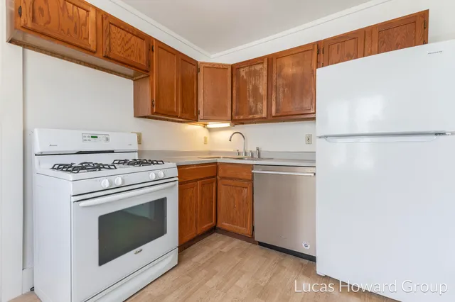 $500,000 | 521 Pearl Street, Kalamazoo, MI 49007