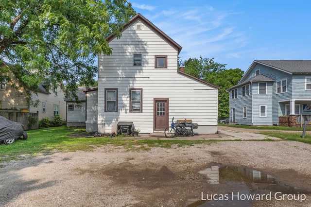 $500,000 | 521 Pearl Street, Kalamazoo, MI 49007