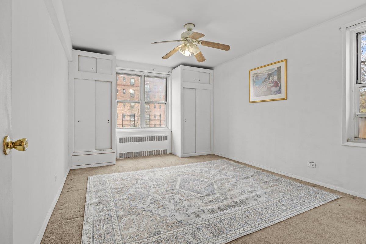 5601 Riverdale Avenue, Unit 5F Bronx, NY 10471 - Photo 17 of 25 a view of an empty room with a window
