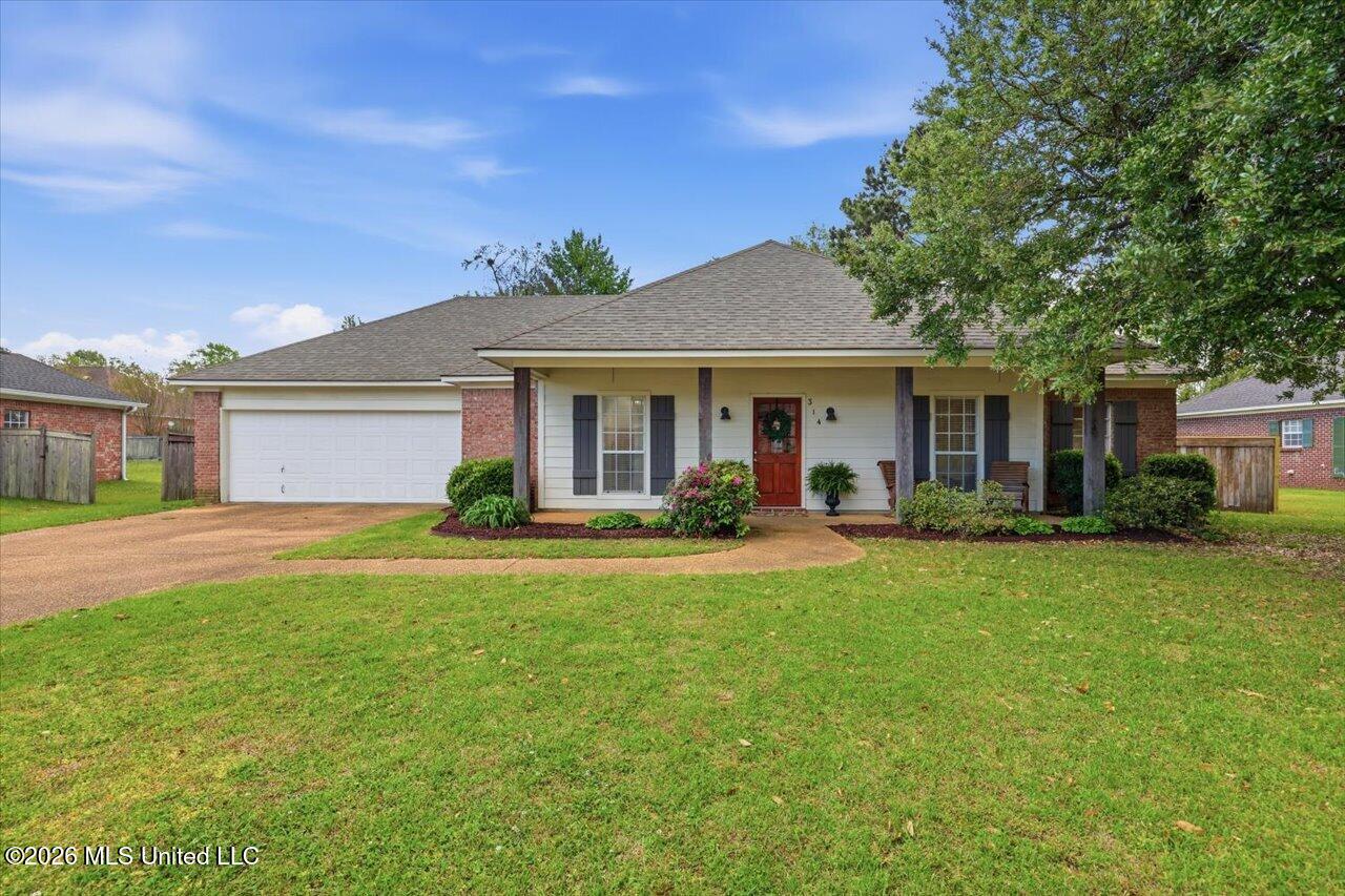 01-314 Hunters Ridge Dr _ Home Tours MS