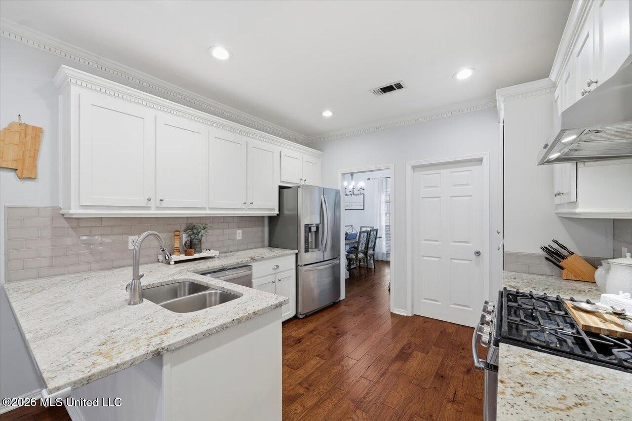 314 Hunters Ridge Drive Clinton, MS 39056 - Photo 14 of 33 12-314 Hunters Ridge Dr _ Home Tours MS