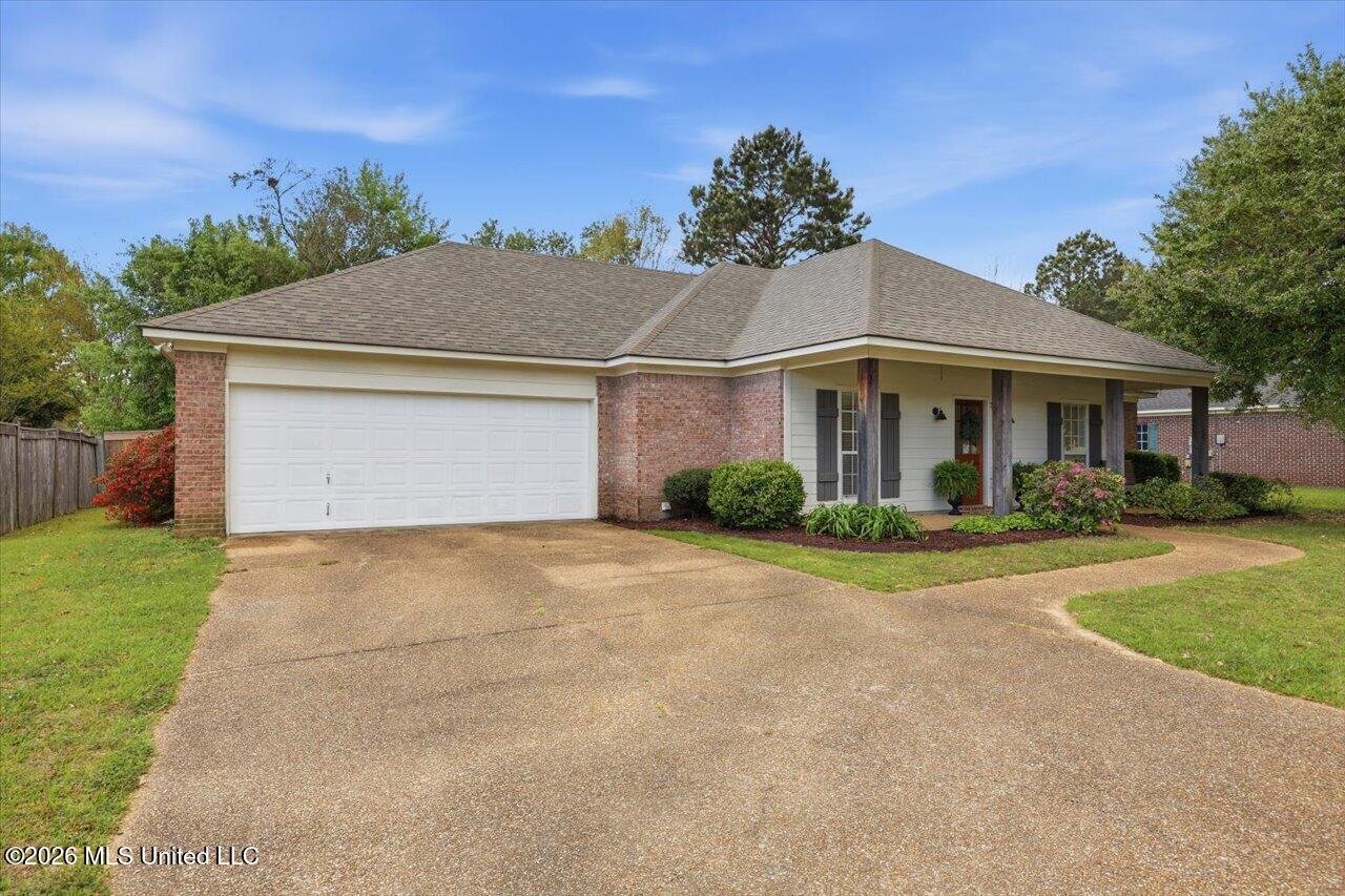 314 Hunters Ridge Drive Clinton, MS 39056 - Photo 2 of 33 02-314 Hunters Ridge Dr _ Home Tours MS