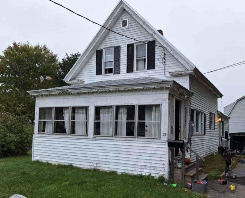 23 Spring Street Madison, ME 04950 - Photo 1 of 1 Front of House