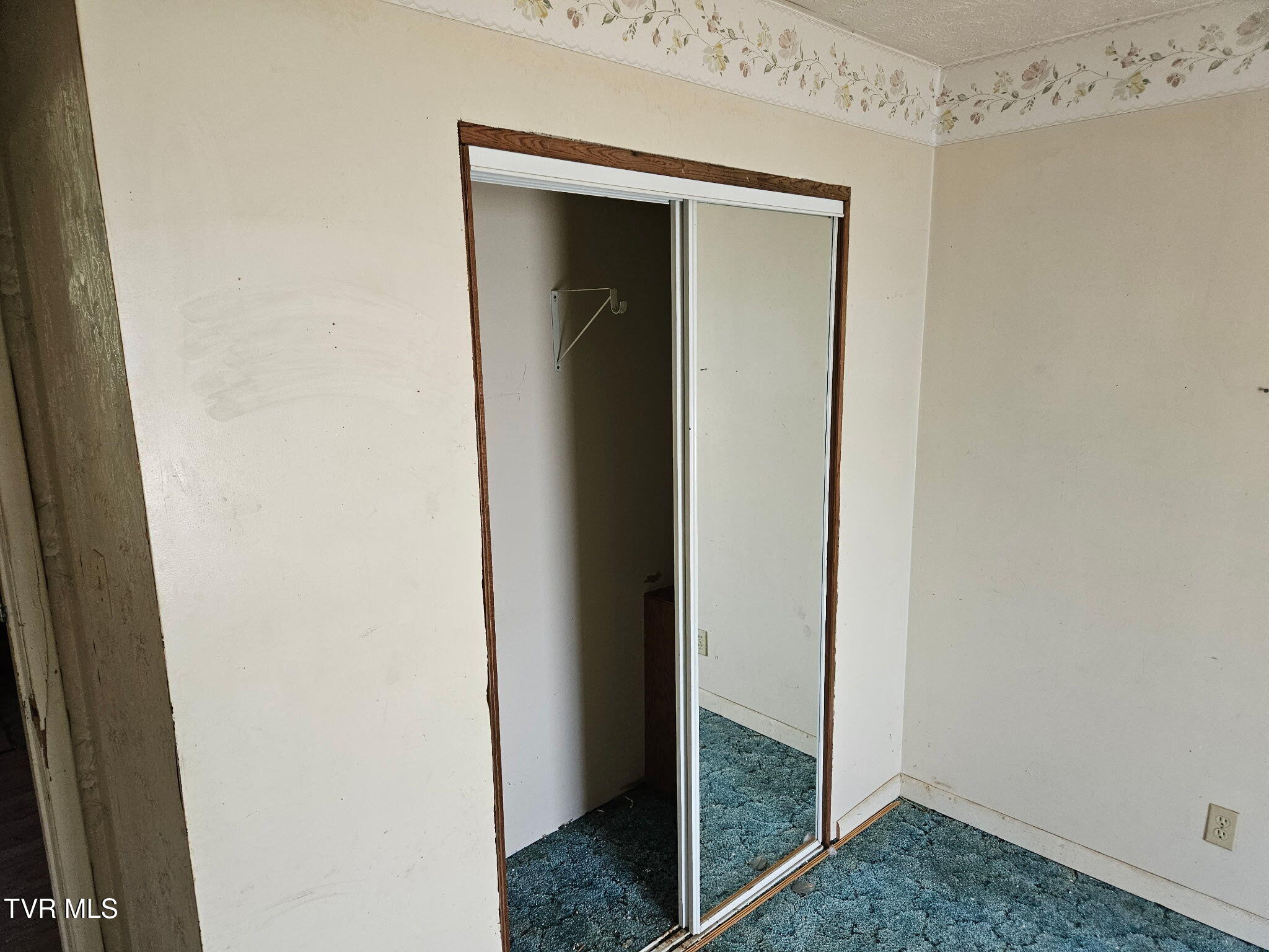 1433 Silver City Road Whitesburg, TN 37891 - Photo 8 of 17 Silver City After12