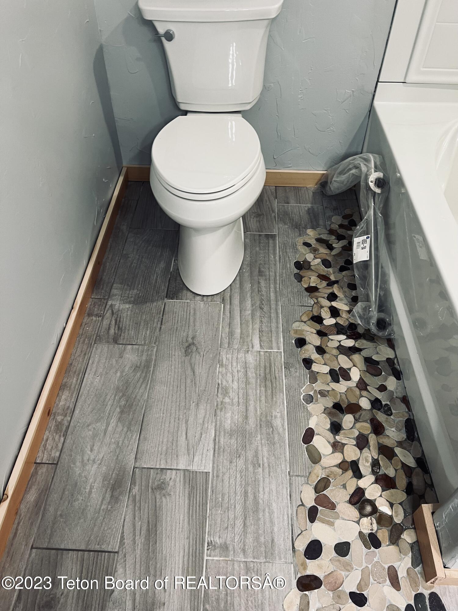 237 Rocky Rd Circle Afton, WY 83110 - Photo 18 of 51 IMG_5129