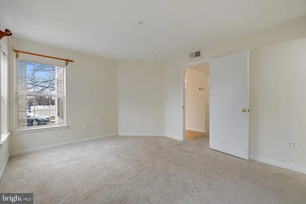 $224,000 | 14229 Bowsprit Lane, Unit 501, Laurel, MD 20707