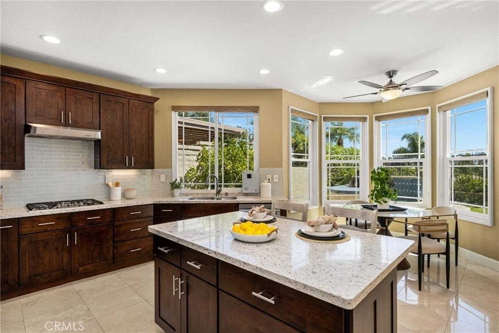 4 Santa Rita Lake Forest, CA 92610 - Photo 25 of 73