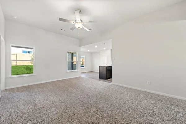 $2,040 | 6319 Crosswood Lane, Dallas, TX 75241