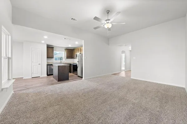 $2,040 | 6319 Crosswood Lane, Dallas, TX 75241