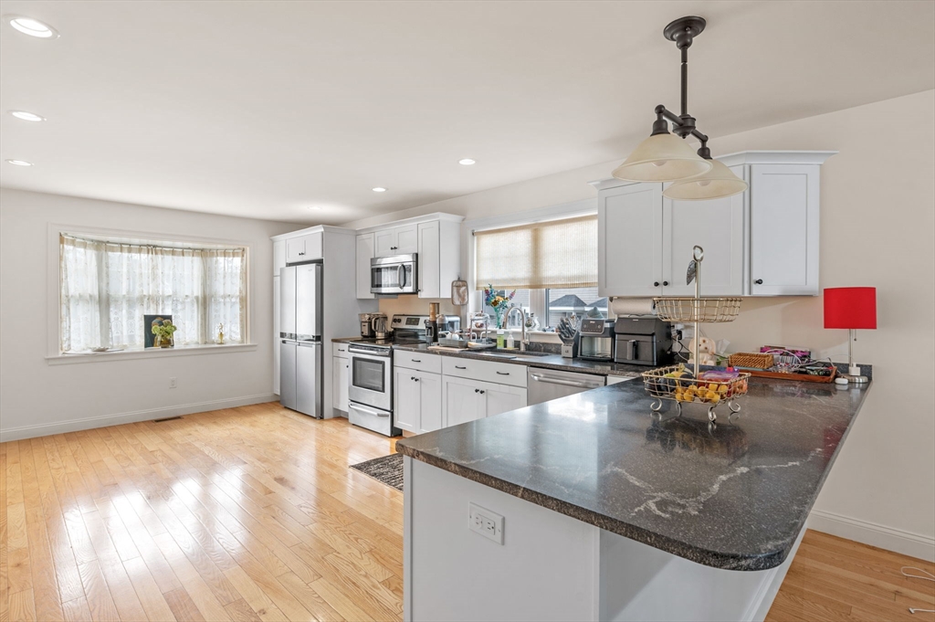 10 Gracie Lane, Unit 10 Swampscott, MA 01907 - Photo 16 of 31