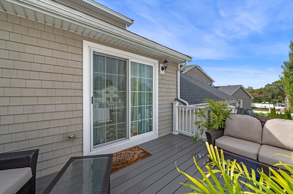 10 Gracie Lane, Unit 10 Swampscott, MA 01907 - Photo 7 of 31