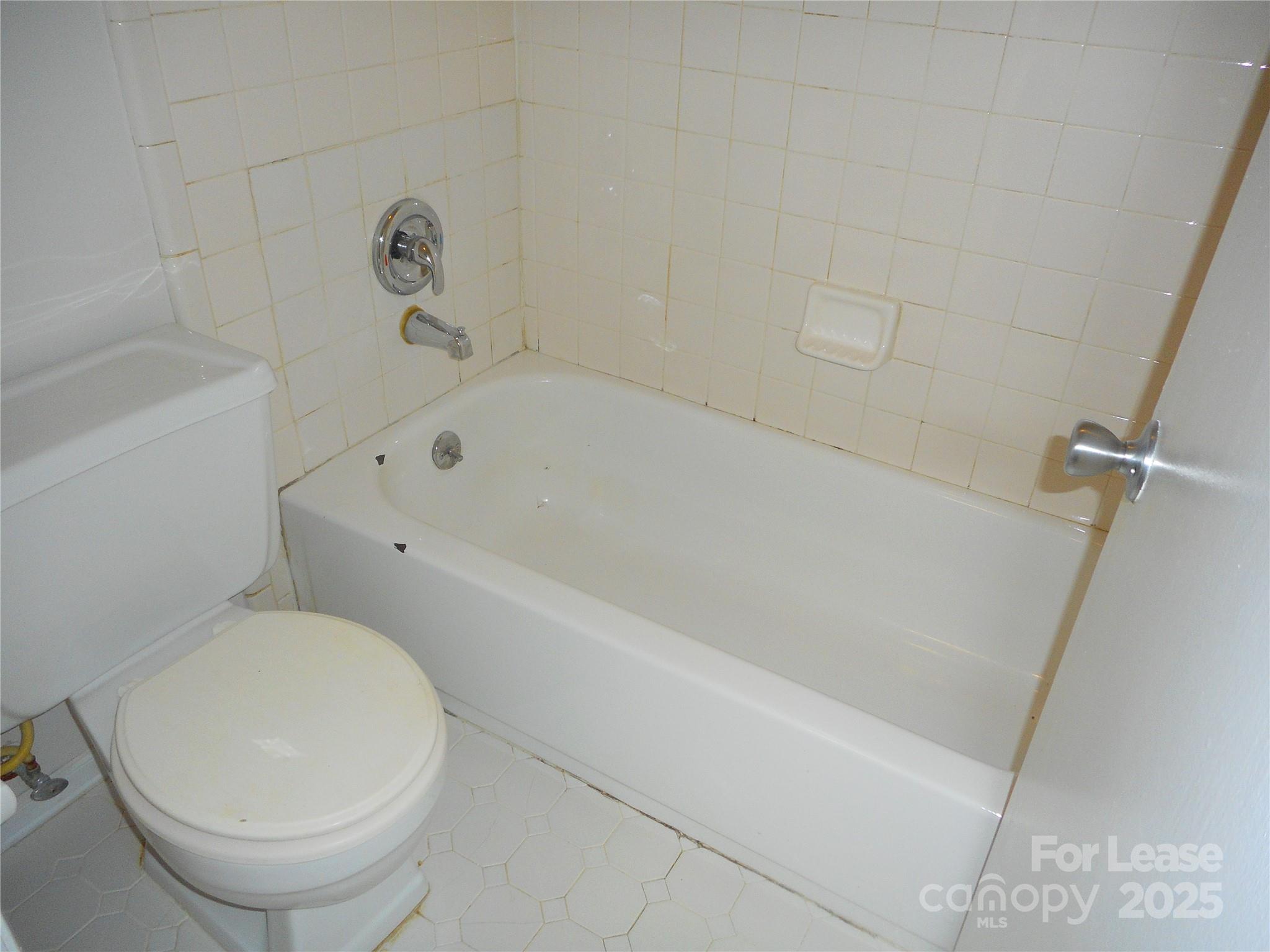 5016 Sardis Road, Unit C Charlotte, NC 28270 - Photo 14 of 20