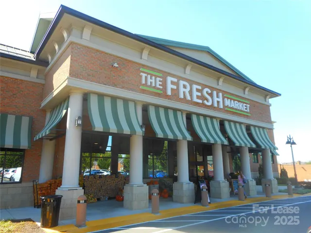 $1,200 | 5016 Sardis Road, Unit C, Charlotte, NC 28270