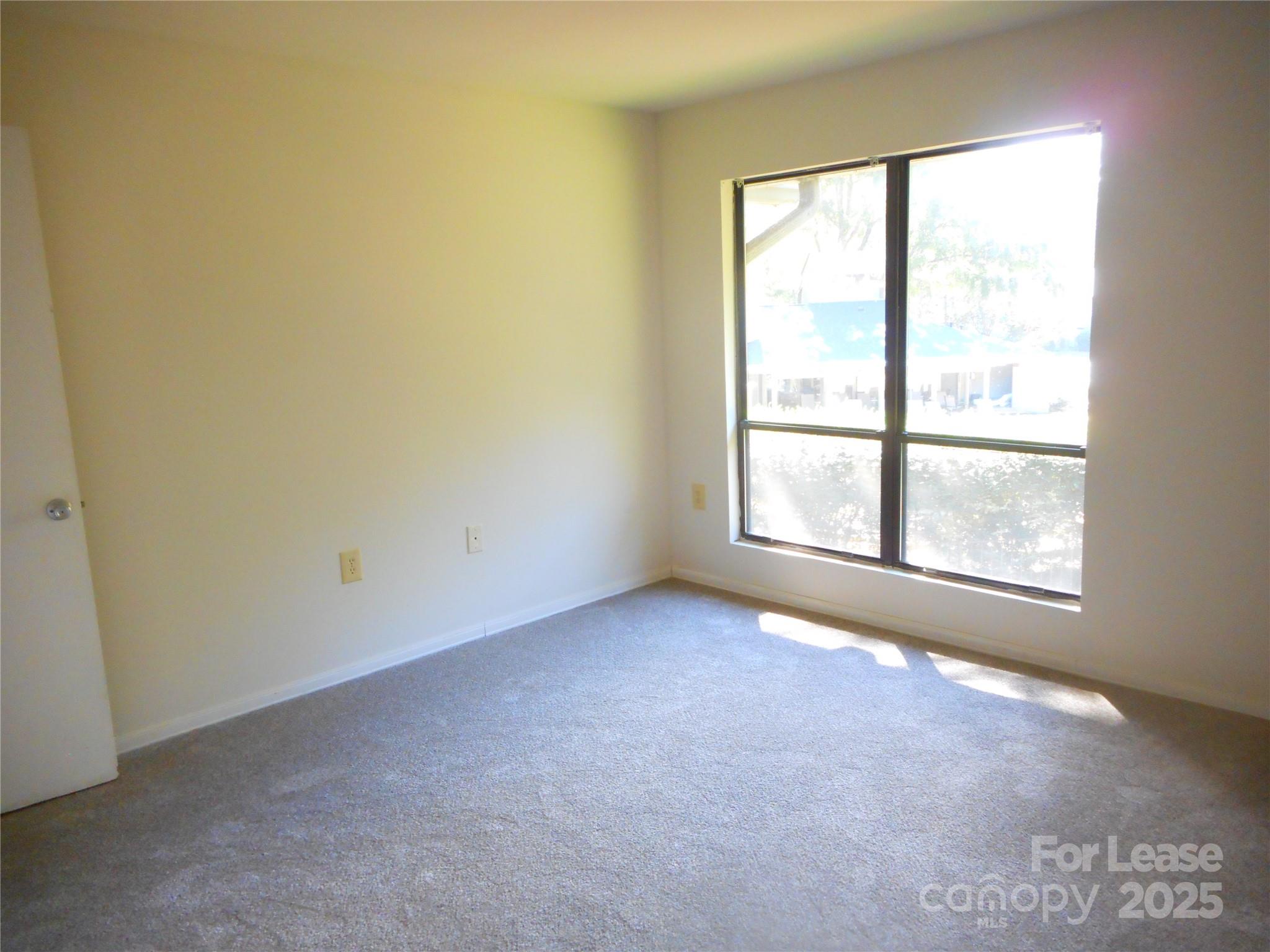 5016 Sardis Road, Unit C Charlotte, NC 28270 - Photo 10 of 20