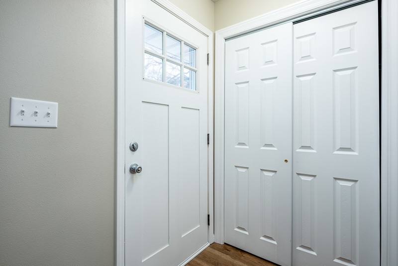 2011 Halsted Road Rockford, IL 61103 - Photo 4 of 24 Gallery Image 4