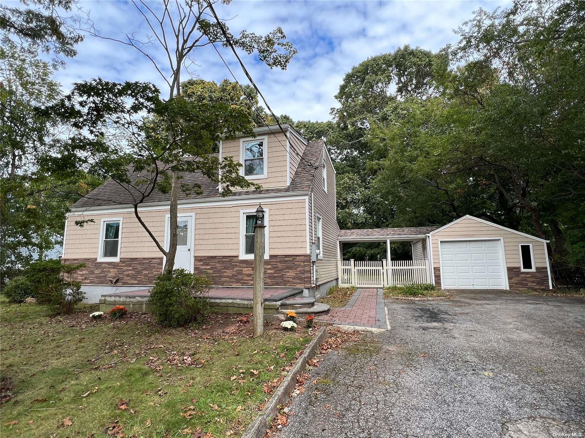 339 Forest Lane Smithtown, NY 11787 - Photo 1 of 1