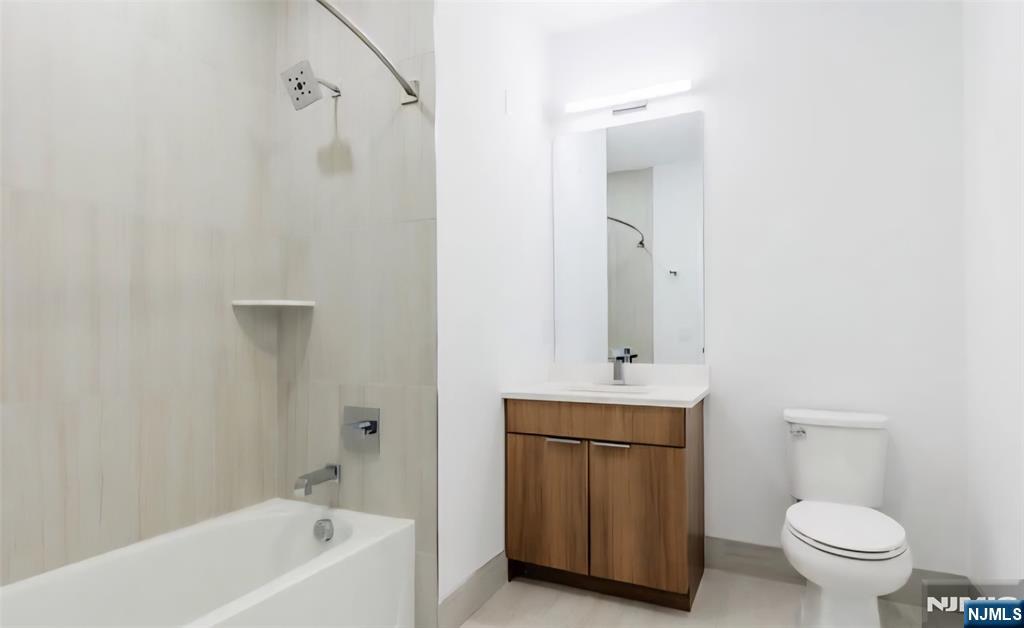 300 State Street, Unit 303 Hackensack, NJ 07601 - Photo 4 of 5