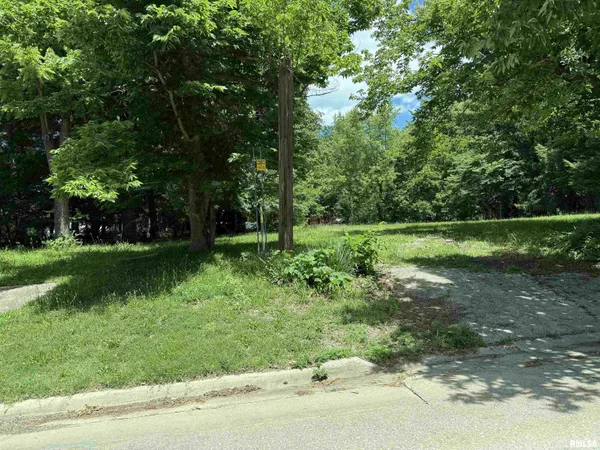 $98,000 | 1829 Cherry Road, Springfield, IL 62704