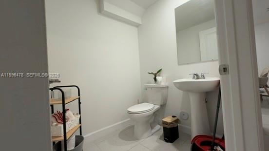 17854 Southwest 359 Terrace Homestead, FL 33034 - Photo 25 of 46 a bathroom with a sink toilet and a mirror