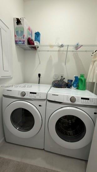 17854 Southwest 359 Terrace Homestead, FL 33034 - Photo 41 of 46 a utility room with dryer and washer
