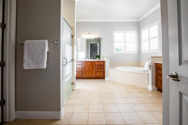 $749,000 | 2141 Knollwood Court, Manteca, CA 95336