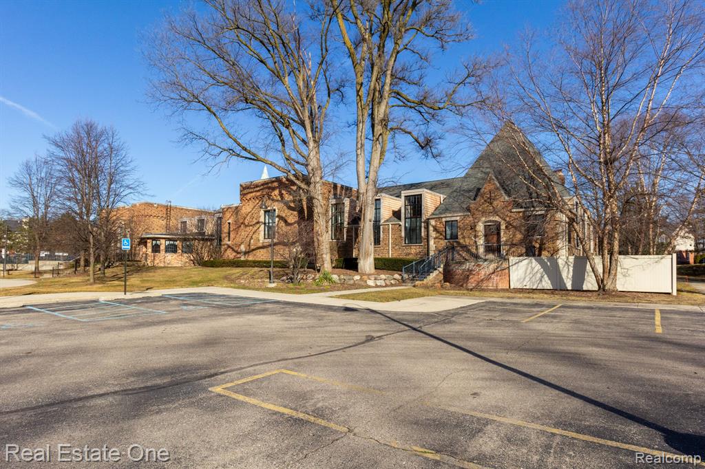 3585 Everett Drive Rochester Hills, MI 48307 - Photo 59 of 75