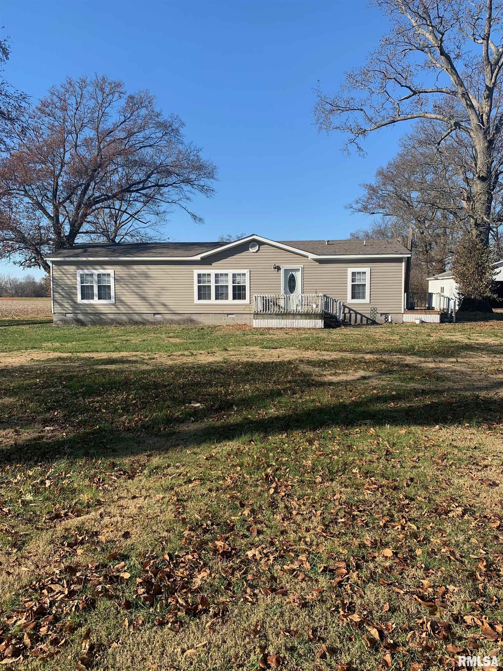825 Fairground Road Pinckneyville, IL 62274 - Photo 1 of 21 Gallery Image 1