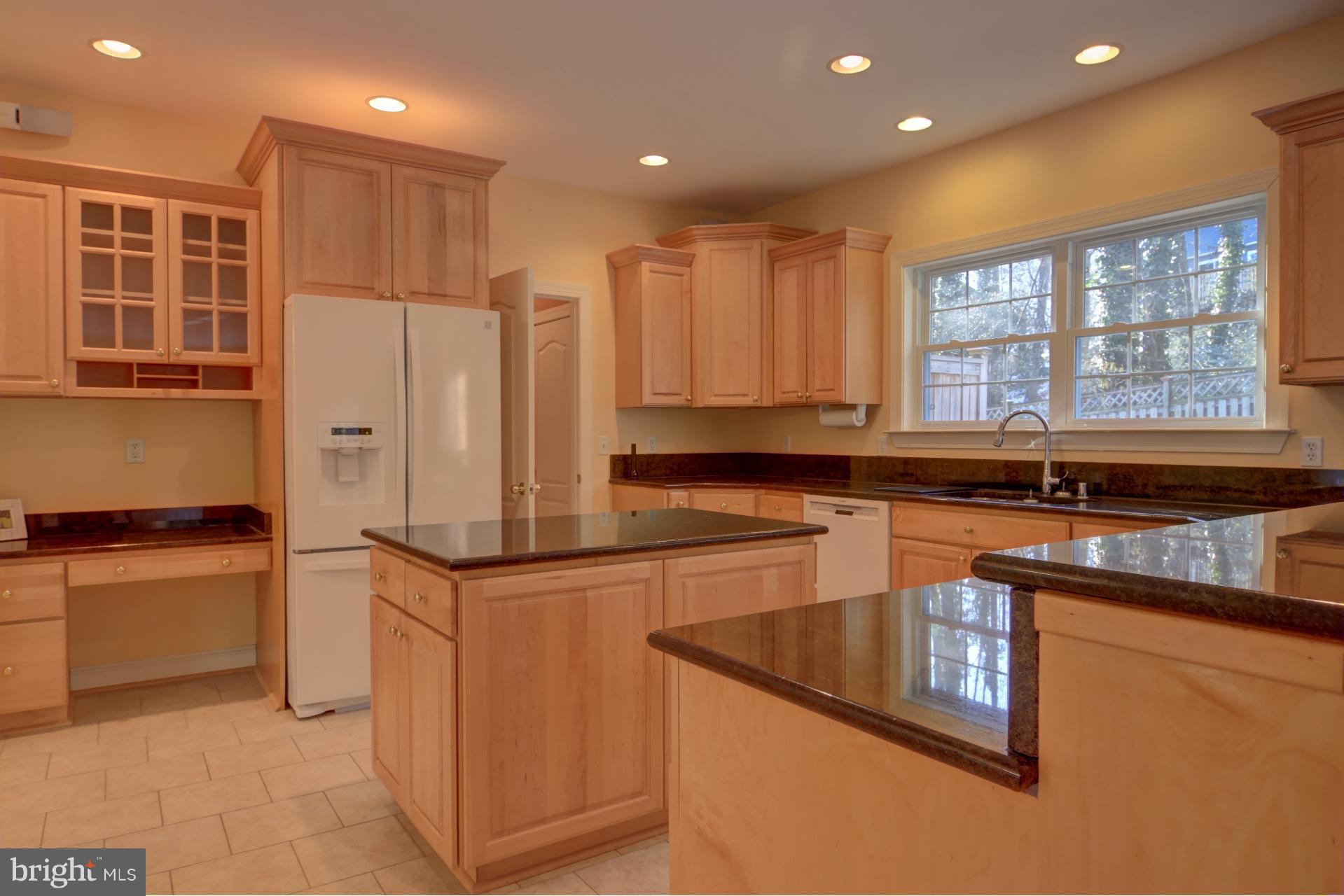 2700 Ogleton Road Annapolis, MD 21403 - Photo 15 of 30 Kitchen