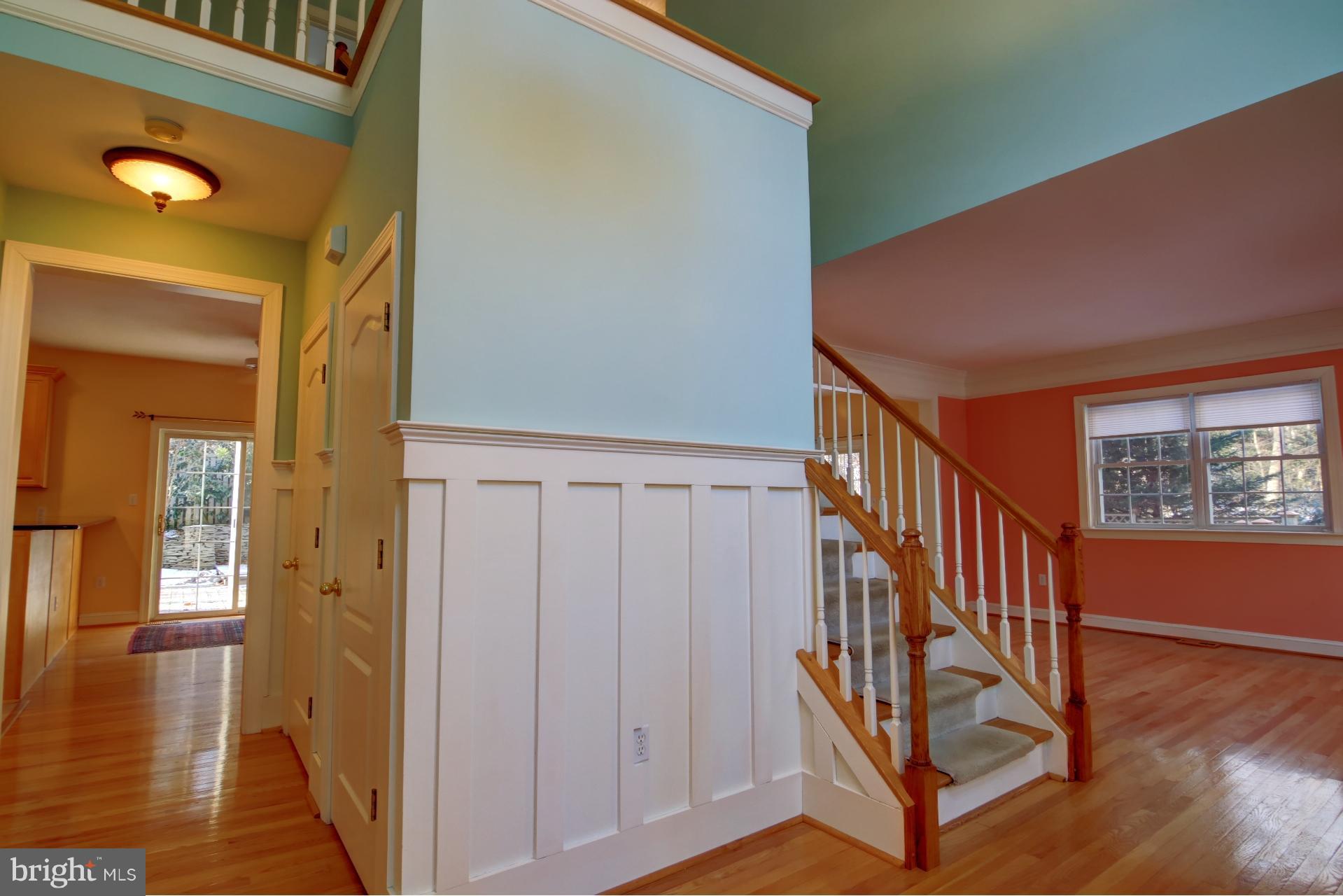 2700 Ogleton Road Annapolis, MD 21403 - Photo 3 of 30 Entry